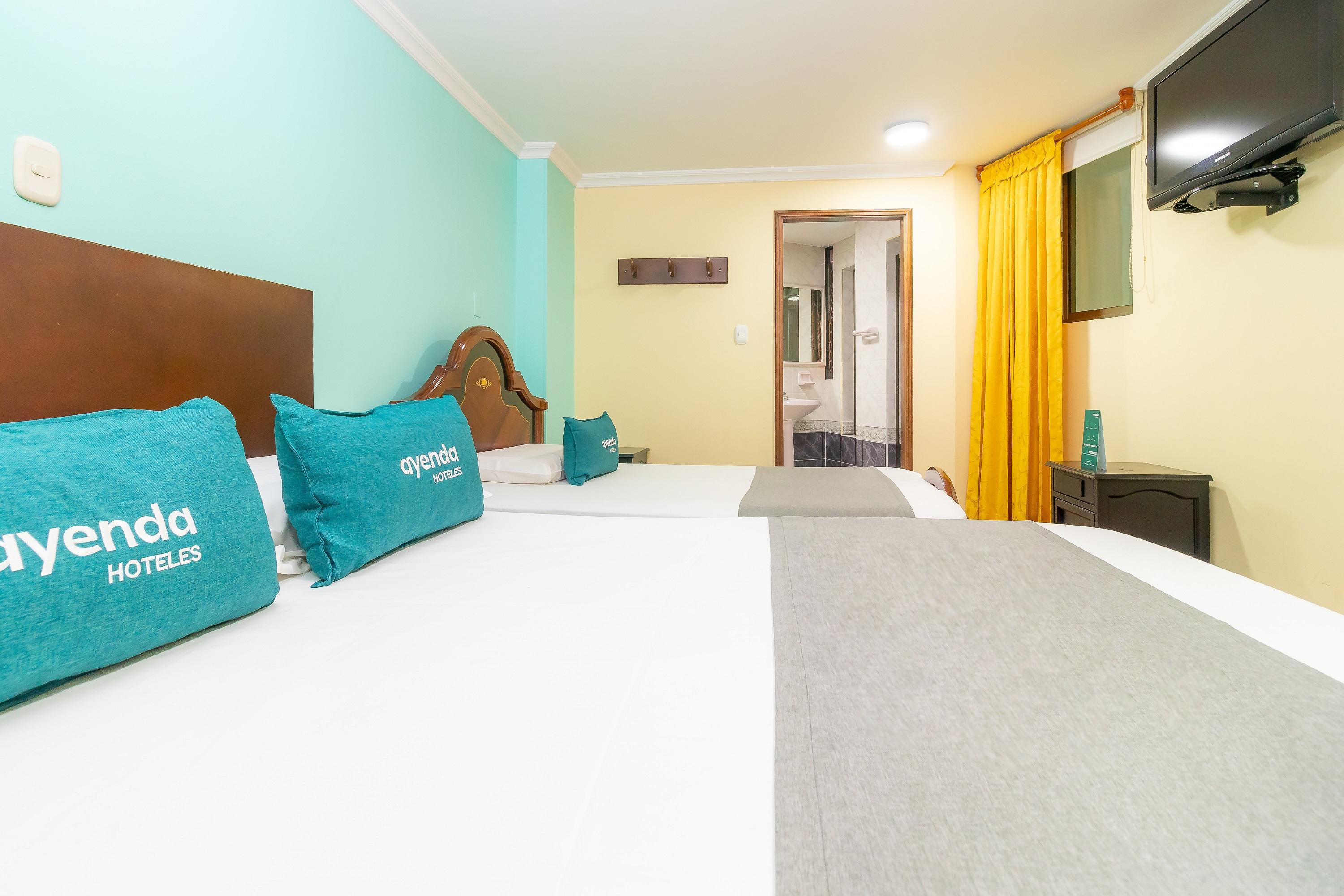 Hotel Ayenda Normandy Богота Экстерьер фото